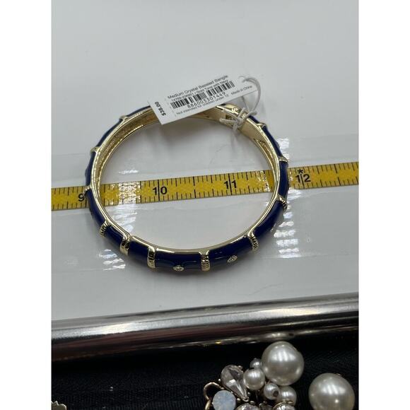 Vera Bradley Blue Navy Crystal Bezeled  Bangle Bracelet New - Picture 8 of 10